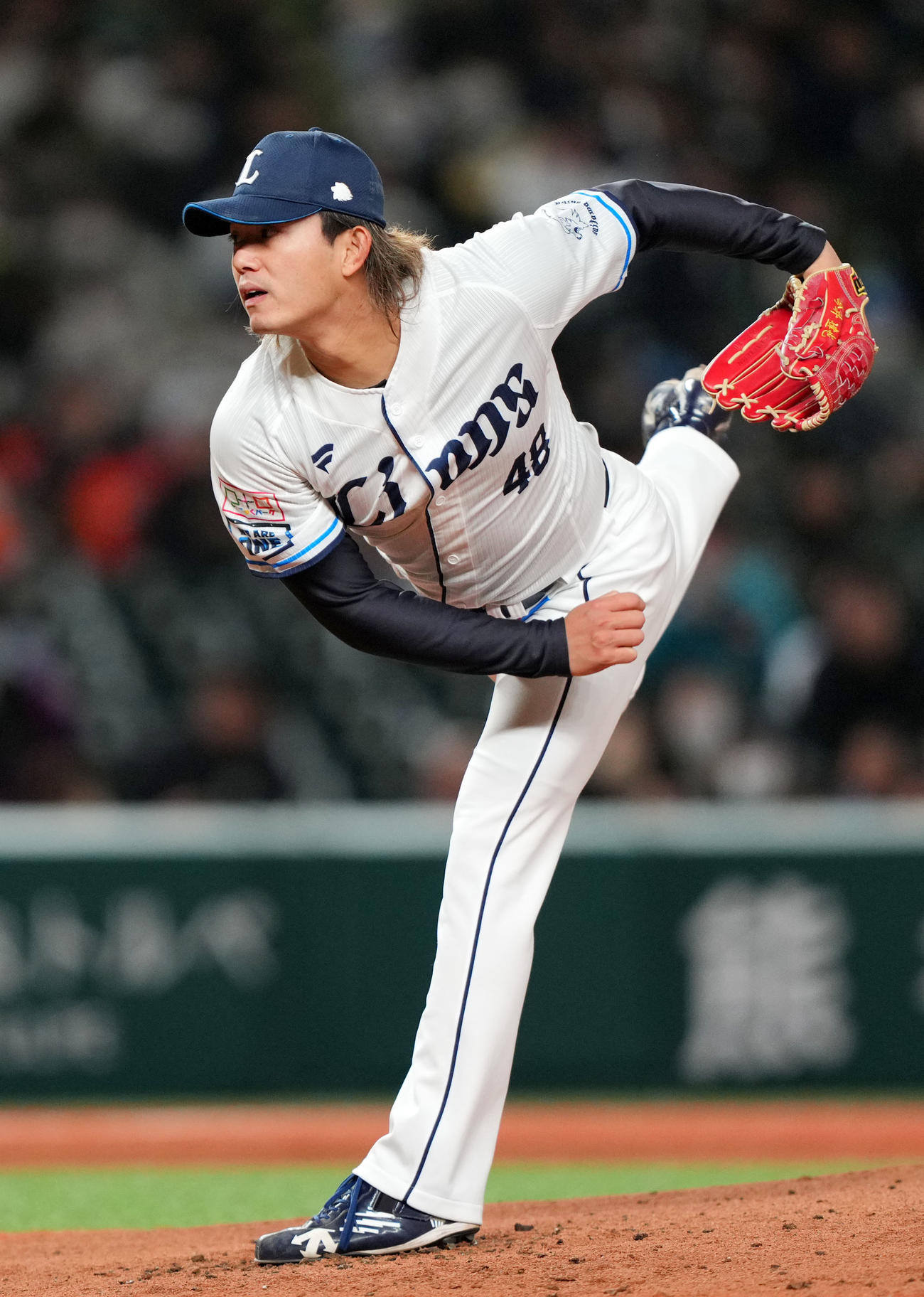 西武対ヤクルト　力投する西武先発の今井（撮影・横山健太）