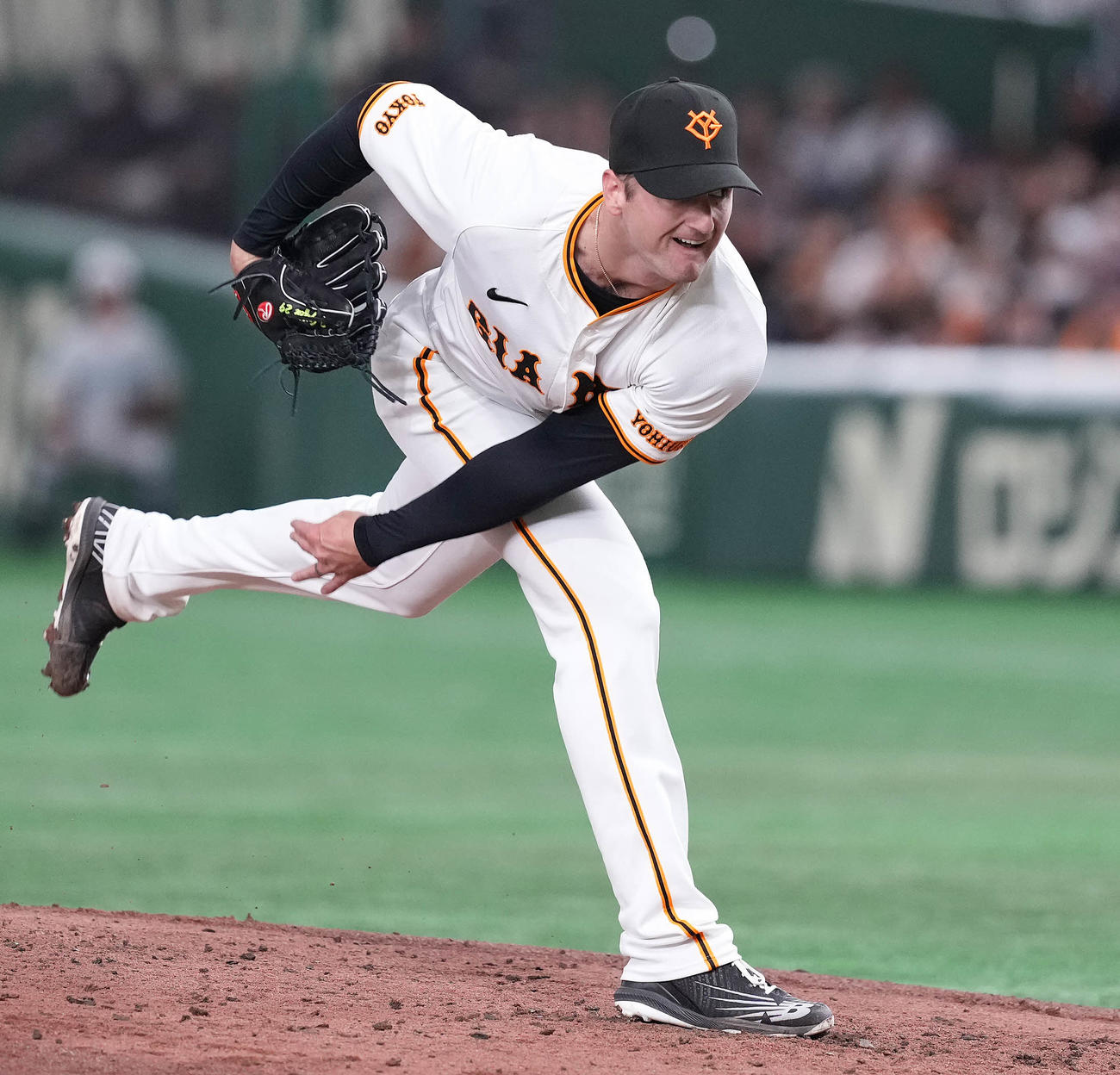巨人対楽天　先発し力投する巨人グリフィン（撮影・鈴木みどり）