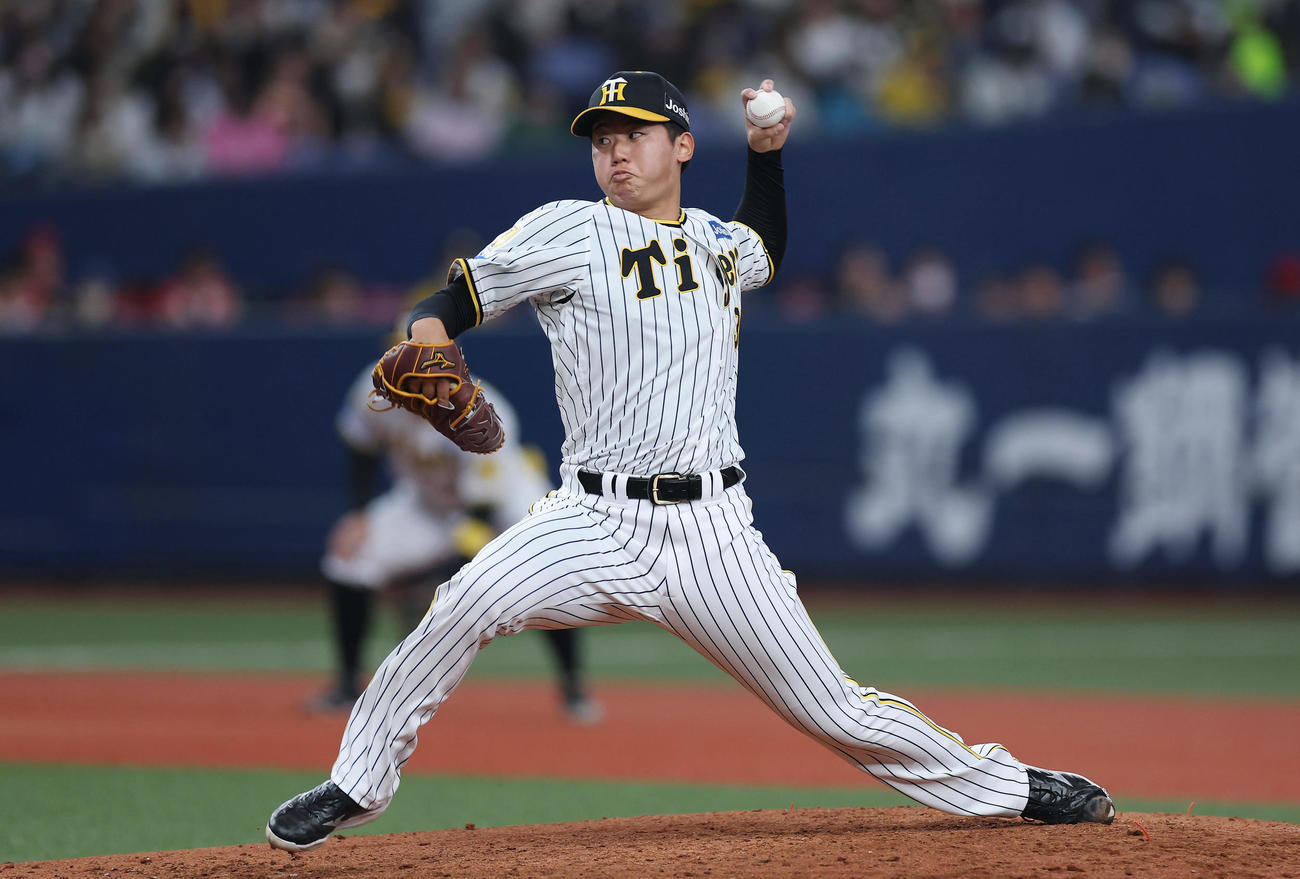 阪神対オリックス　力投する阪神2番手の門別（撮影・前田充）