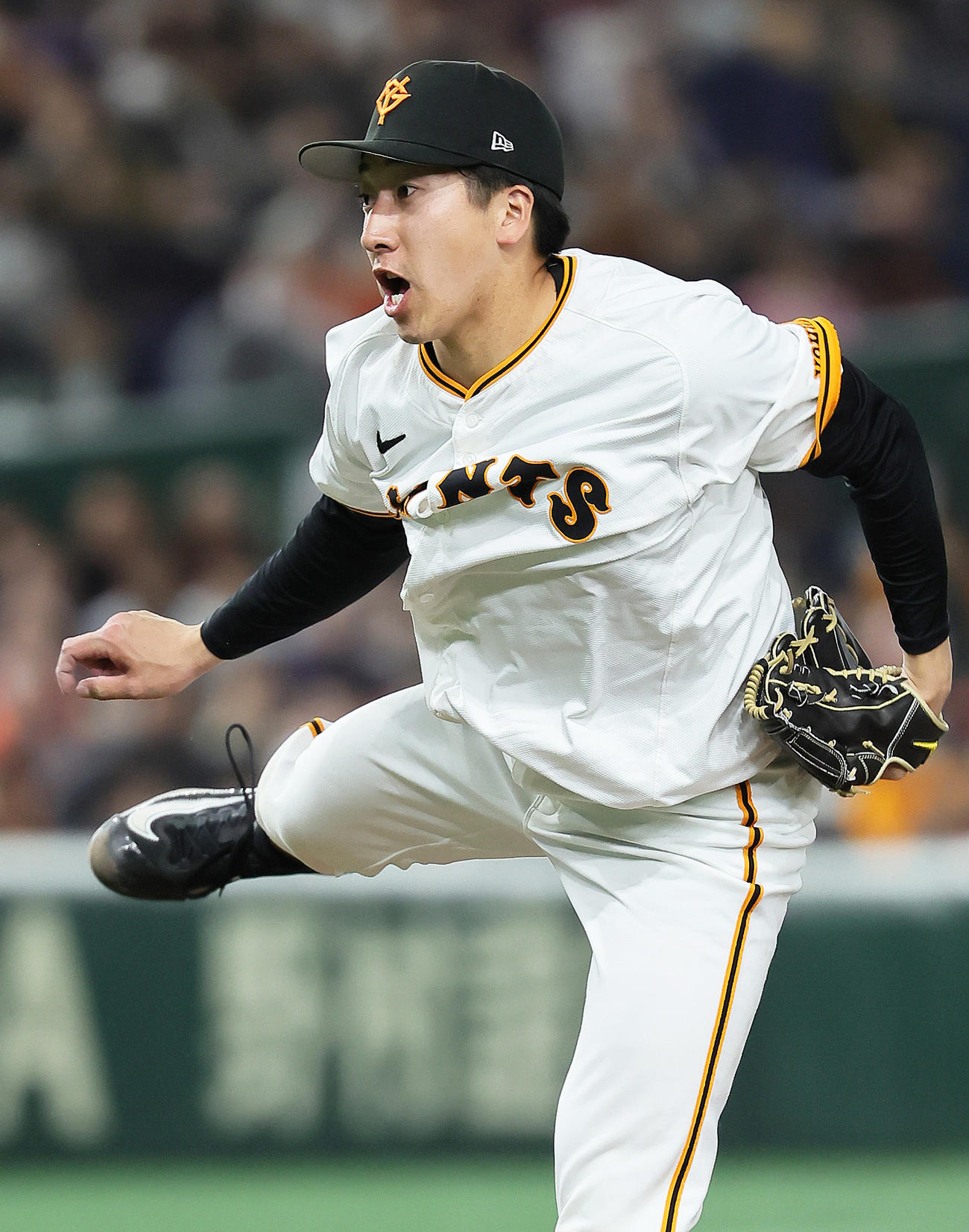 巨人対楽天　9回から登板した巨人大勢（撮影・足立雅史）