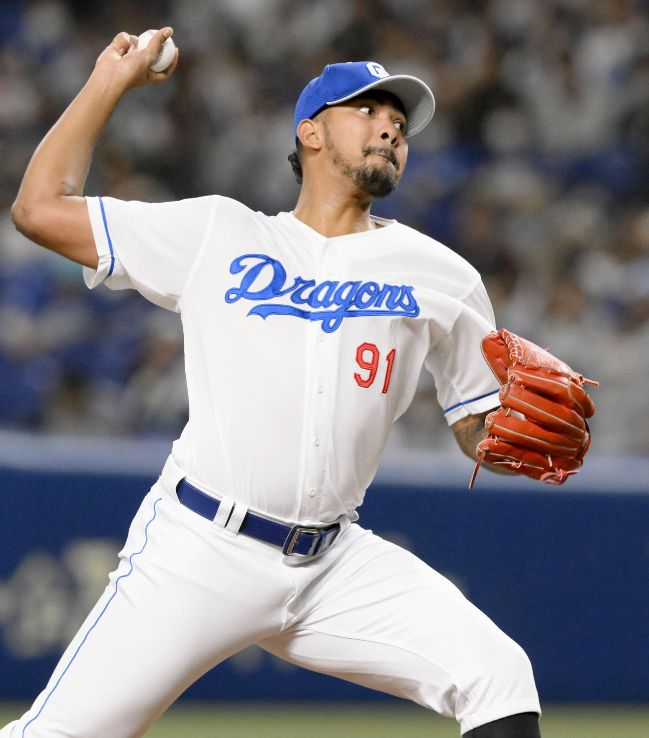 5回を1失点と好投した中日メヒア（共同）