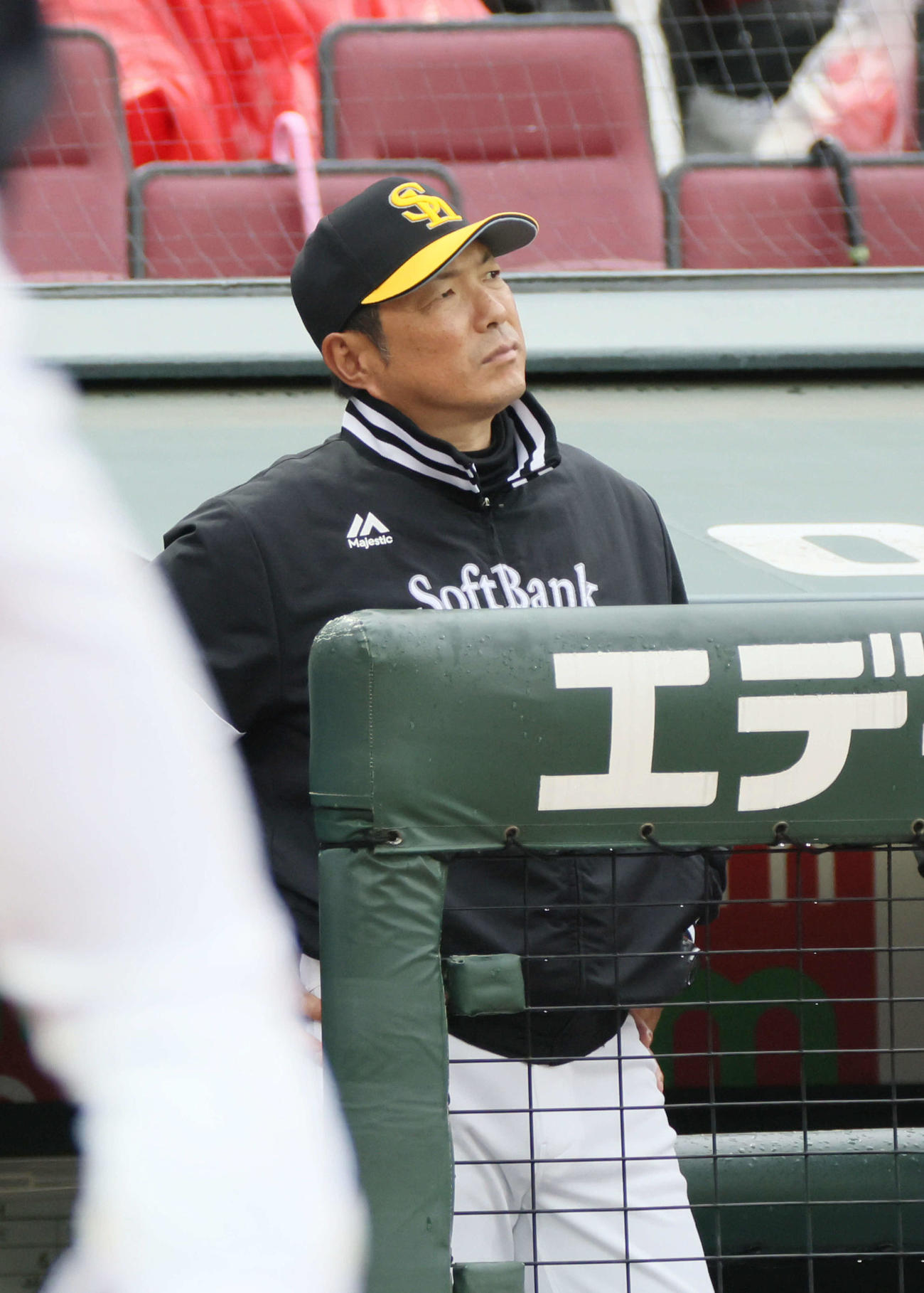 広島対ソフトバンク　9回表ソフトバンク、ベンチの小久保監督（撮影・加藤孝規）