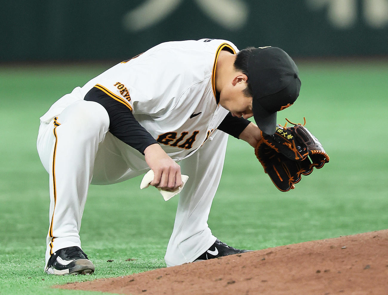 巨人対楽天　巨人大勢は投球の間を取る（撮影・足立雅史）