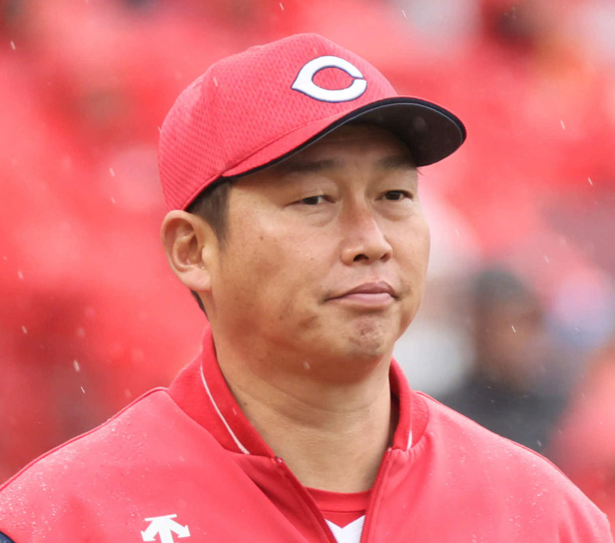 新井貴浩監督（2024年3月撮影）