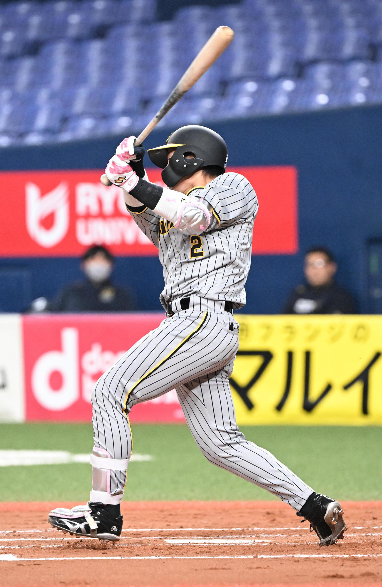 オリックス対阪神　4回表阪神1死三塁、中前適時打を放つ梅野（撮影・和賀正仁）