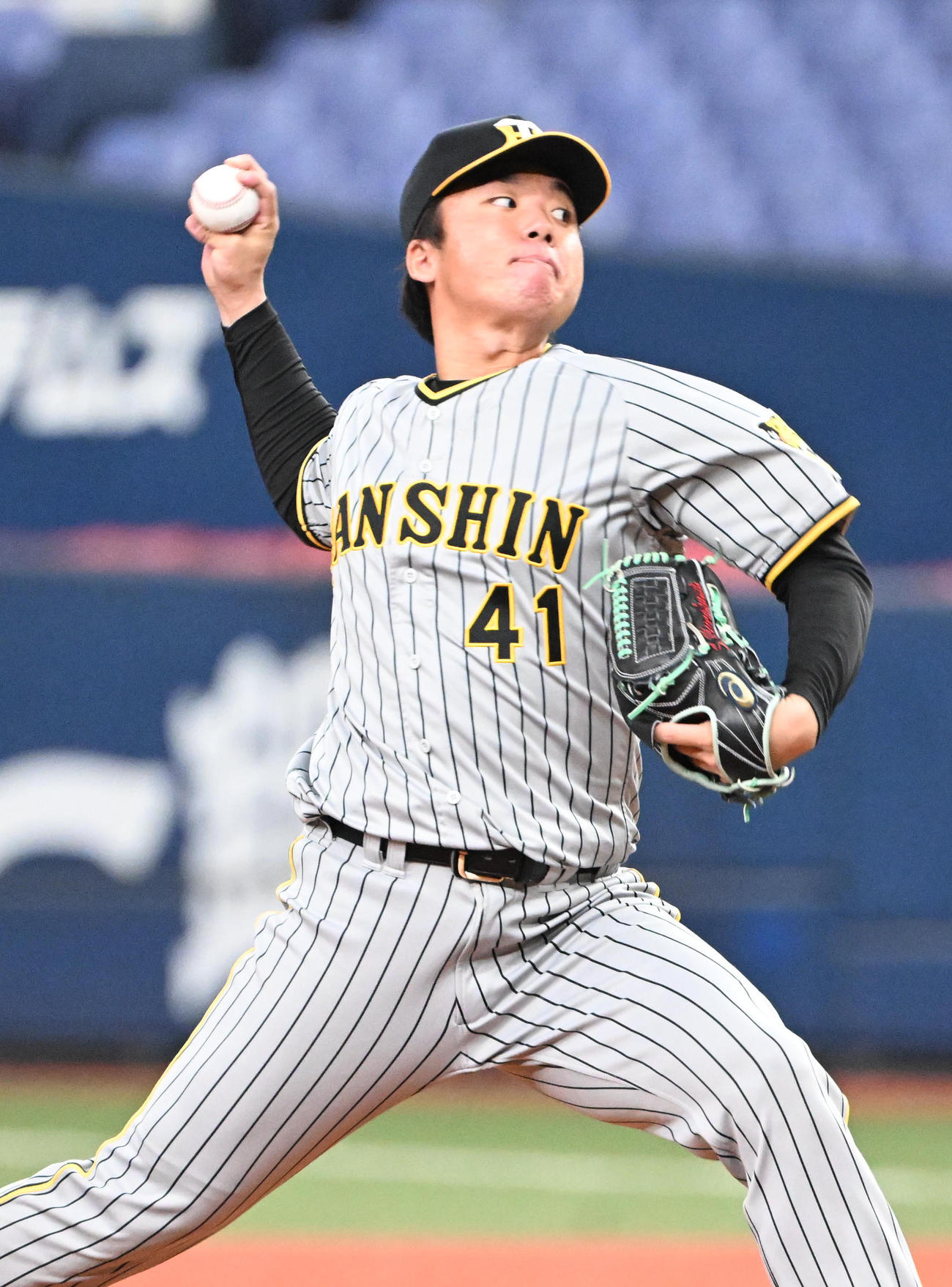 オリックス対阪神　阪神先発の村上（撮影・和賀正仁）