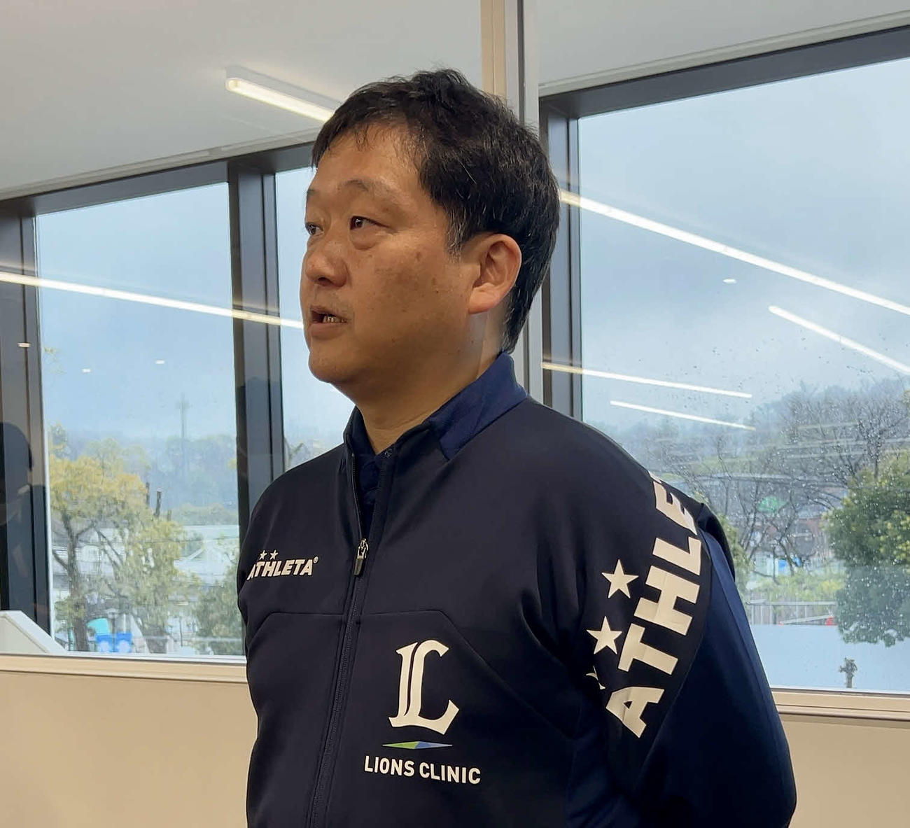 ライオンズ整形外科クリニック院長の増田裕也氏（撮影・黒須亮）