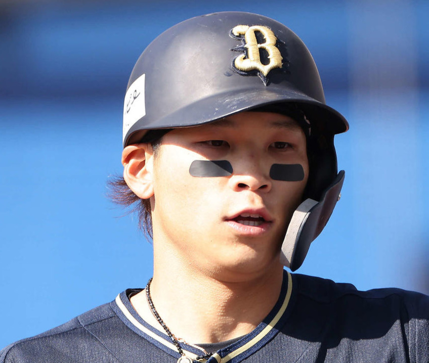 オリックス中川圭太（2024年3月撮影）