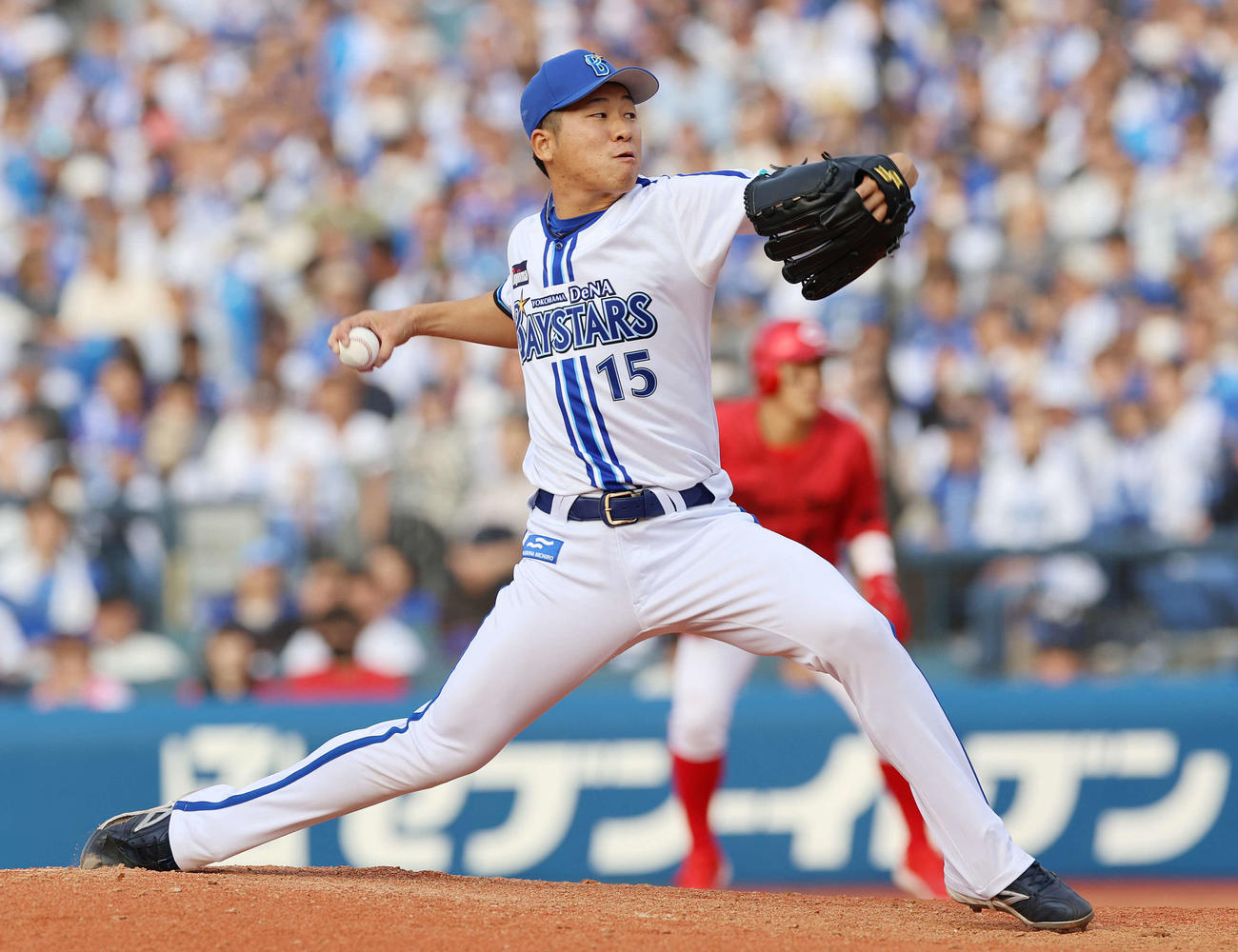 DeNA対広島　9回途中にDeNA2番手で登板した徳山（撮影・河野匠）