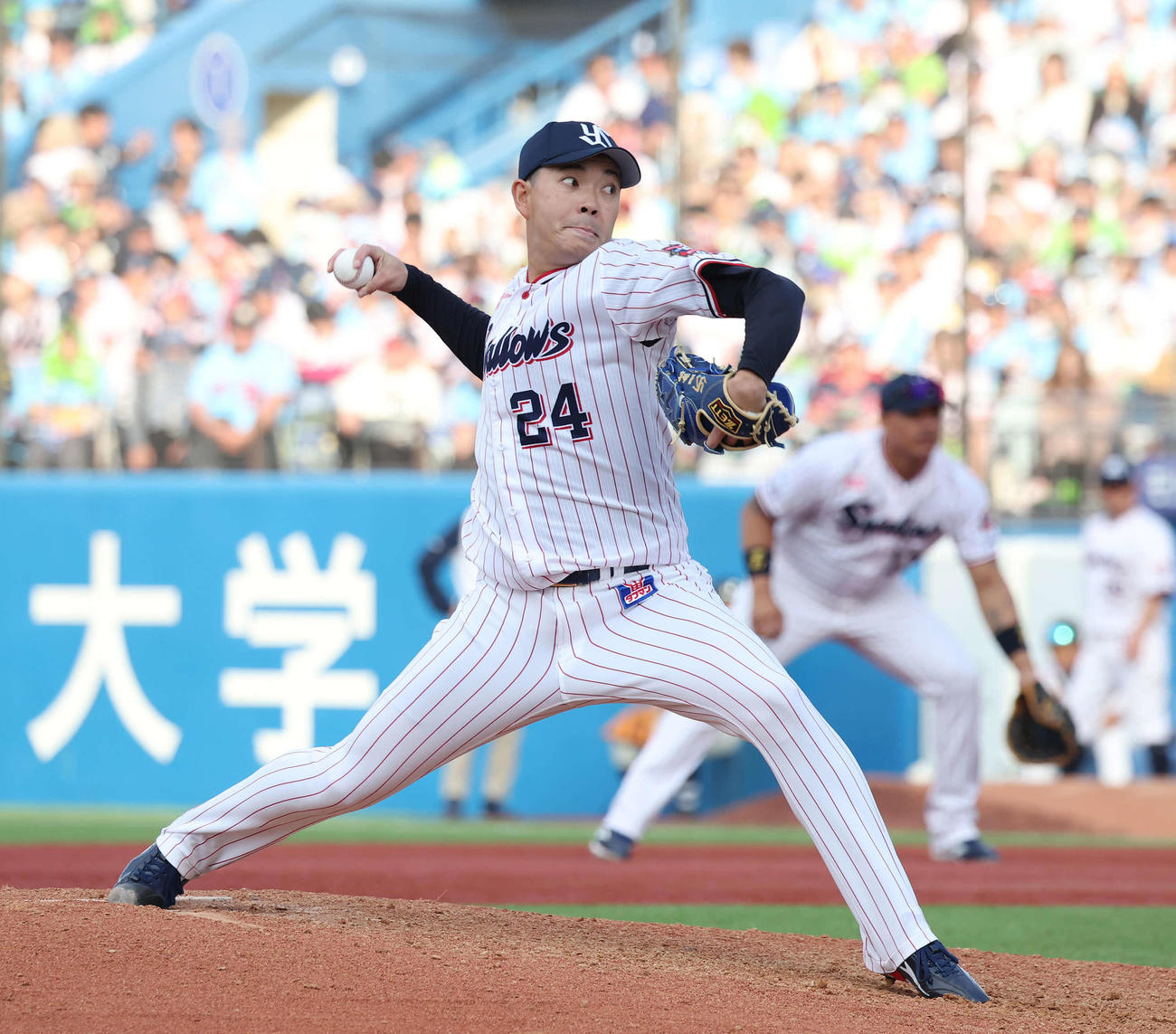 ヤクルト対中日　9回を締めたヤクルト星（撮影・丹羽敏通）