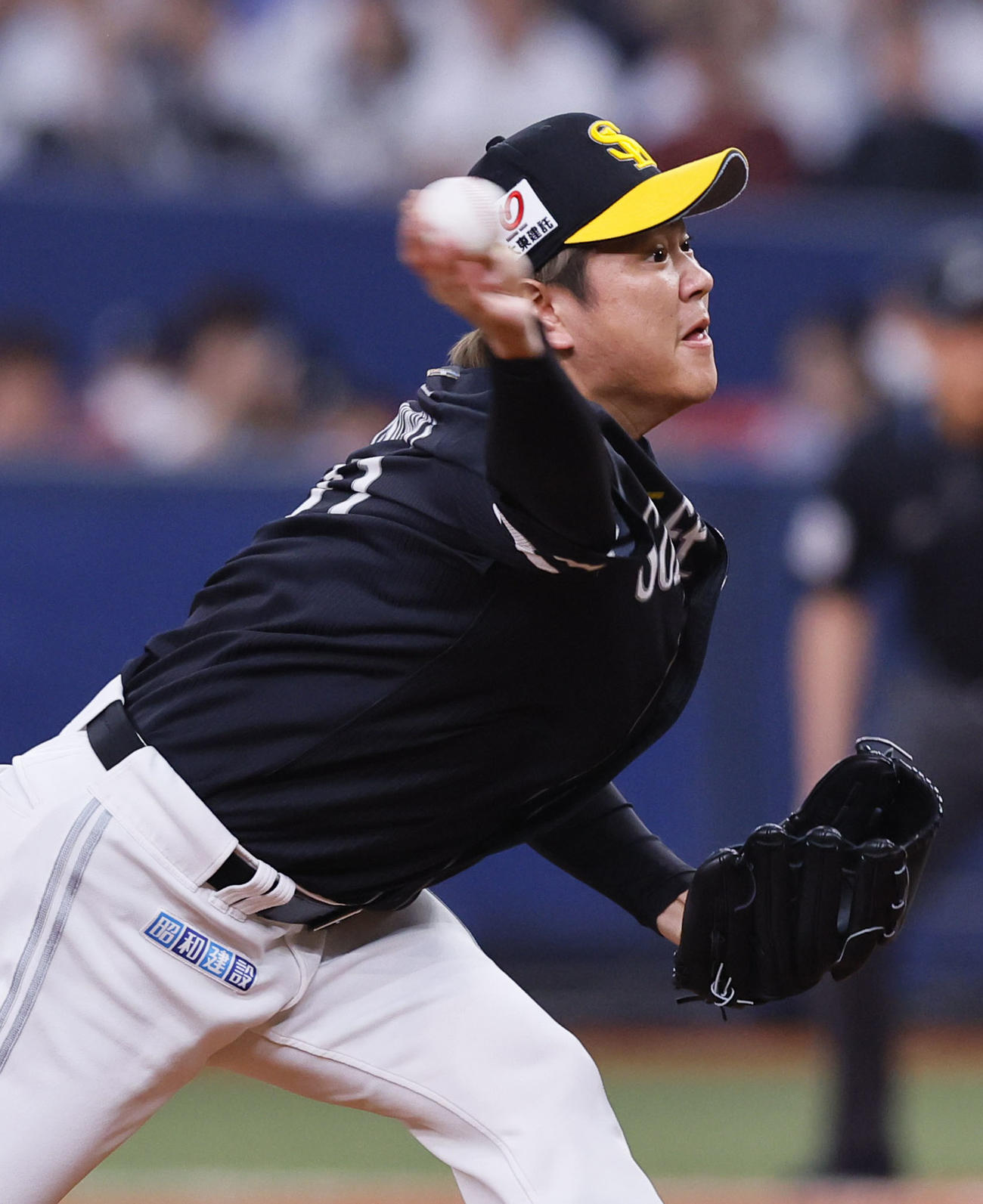 オリックス対ソフトバンク　6回、2番手で登板したソフトバンク津森（撮影・藤尾明華）
