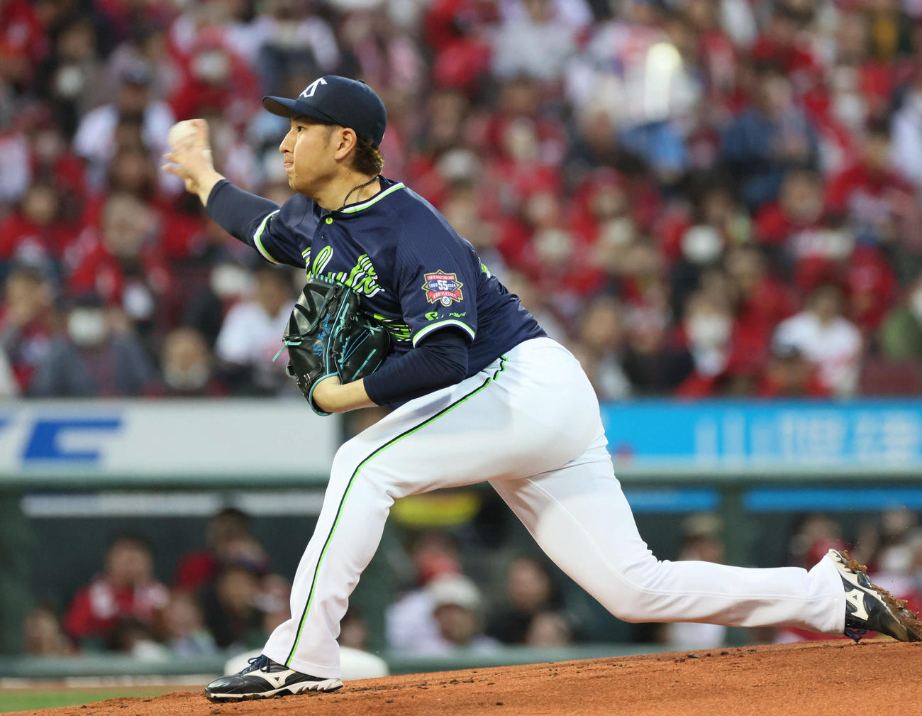 広島対ヤクルト　ヤクルト先発の小沢（撮影・加藤孝規）