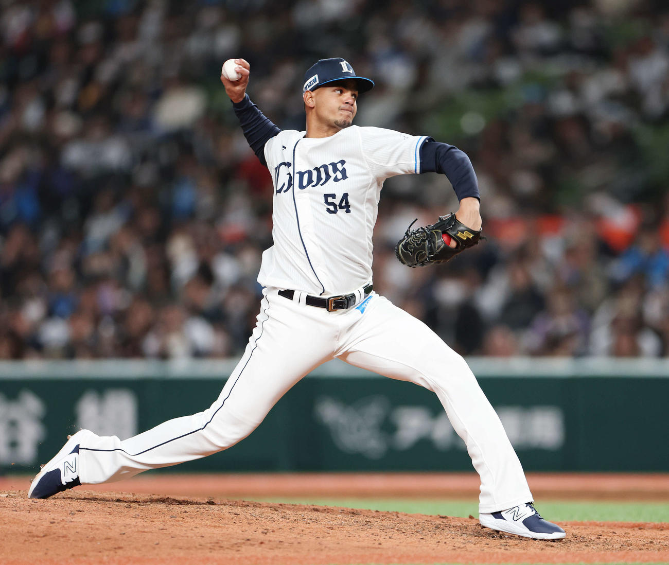 西武対オリックス　西武5番手のアブレイユ（撮影・宮地輝）