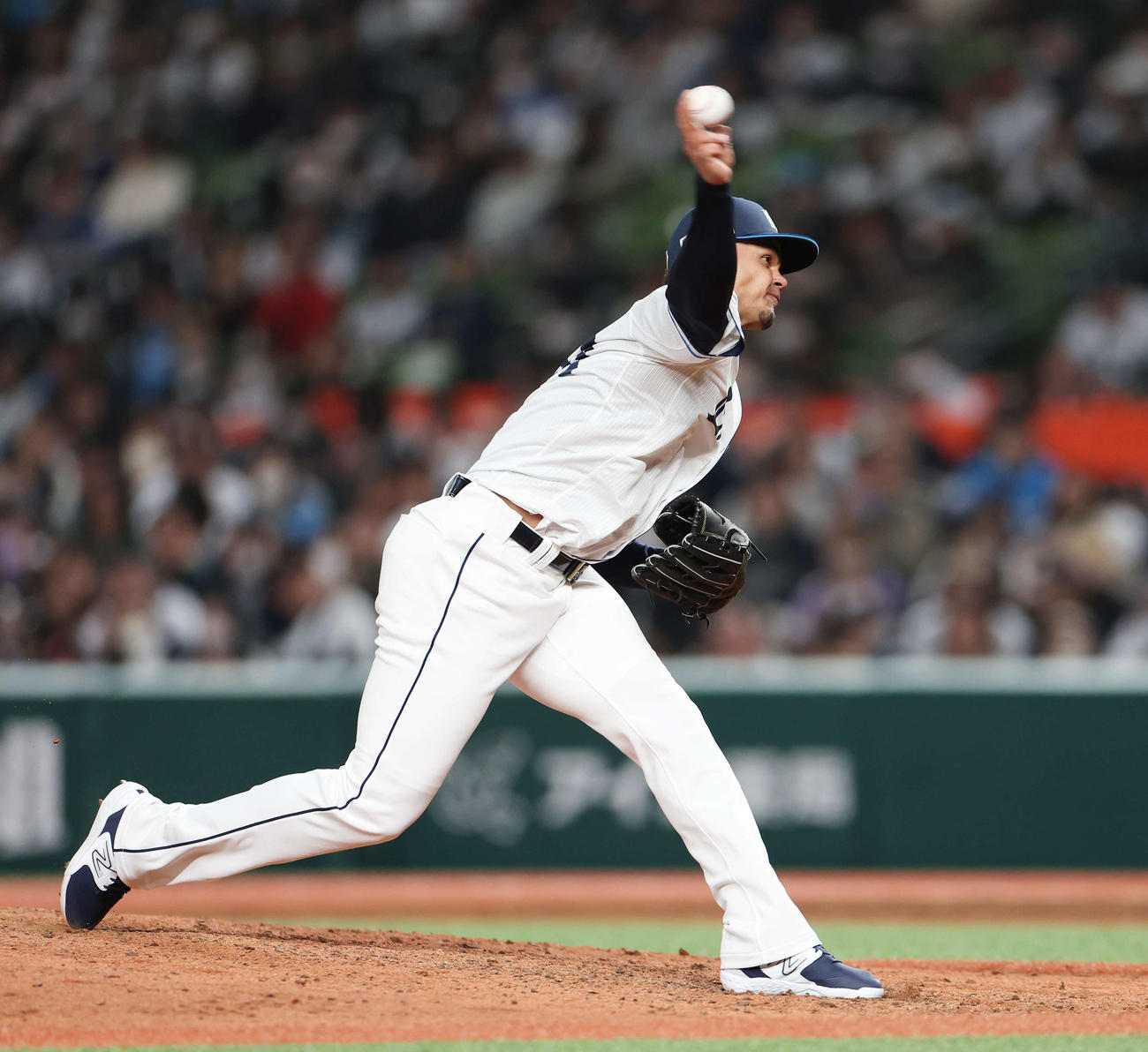 西武対オリックス　西武5番手のアブレイユ（撮影・宮地輝）