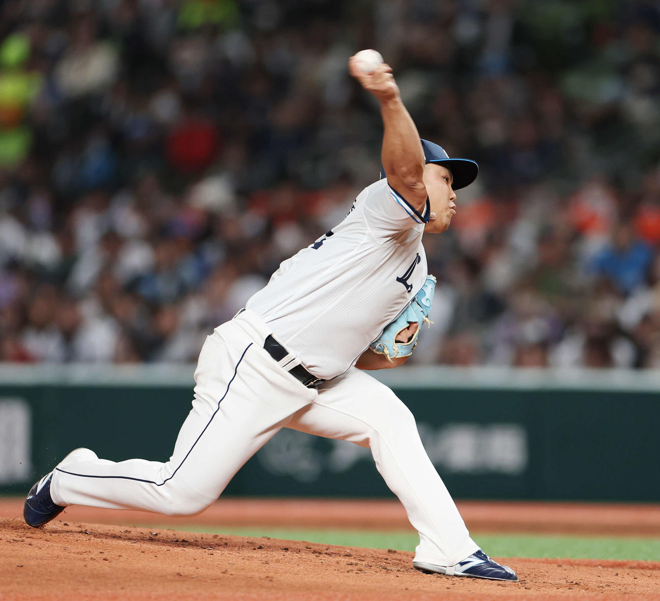 西武対オリックス　西武先発の平良（撮影・宮地輝）