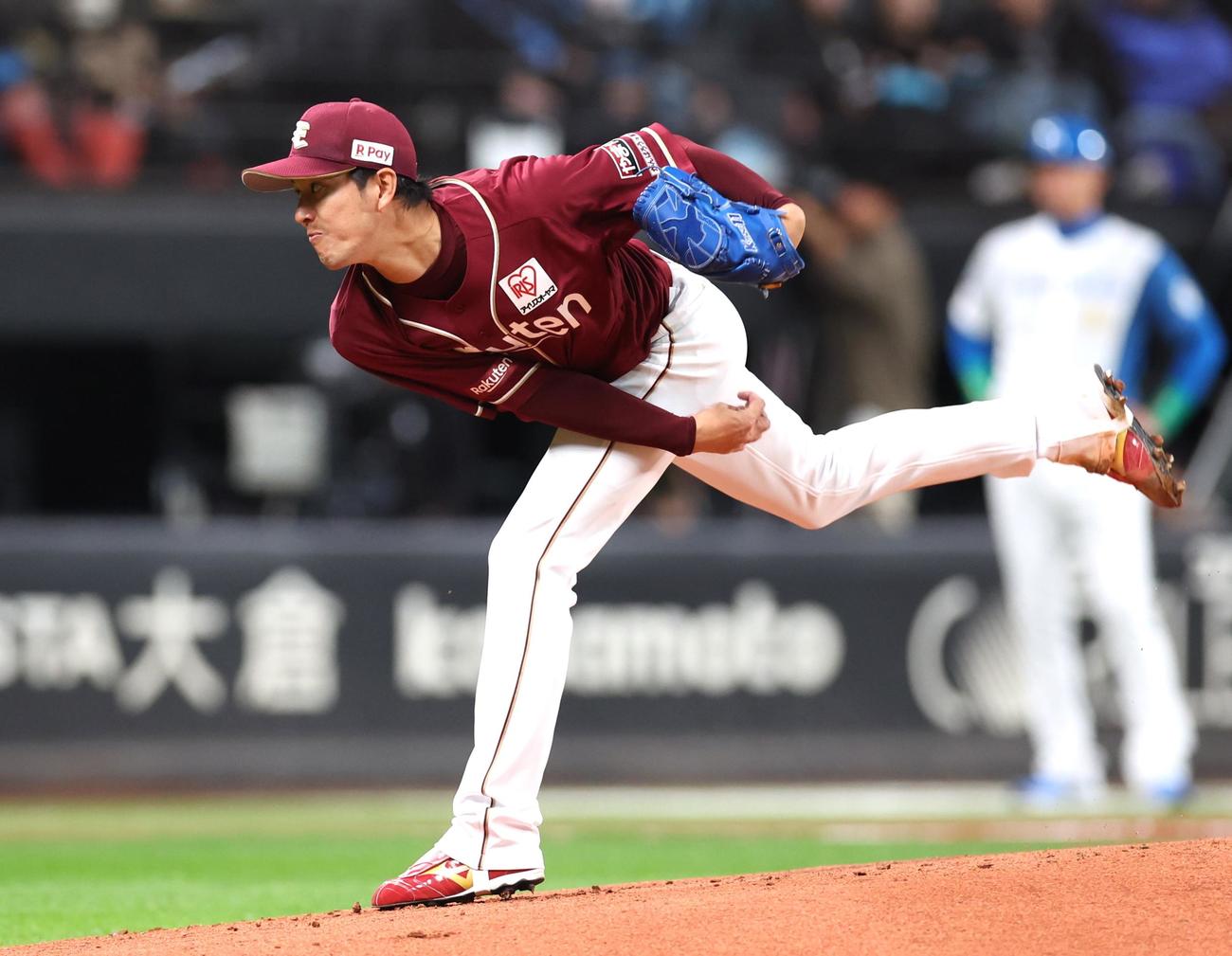 日本ハム対楽天　楽天先発の岸（撮影・黒川智章）