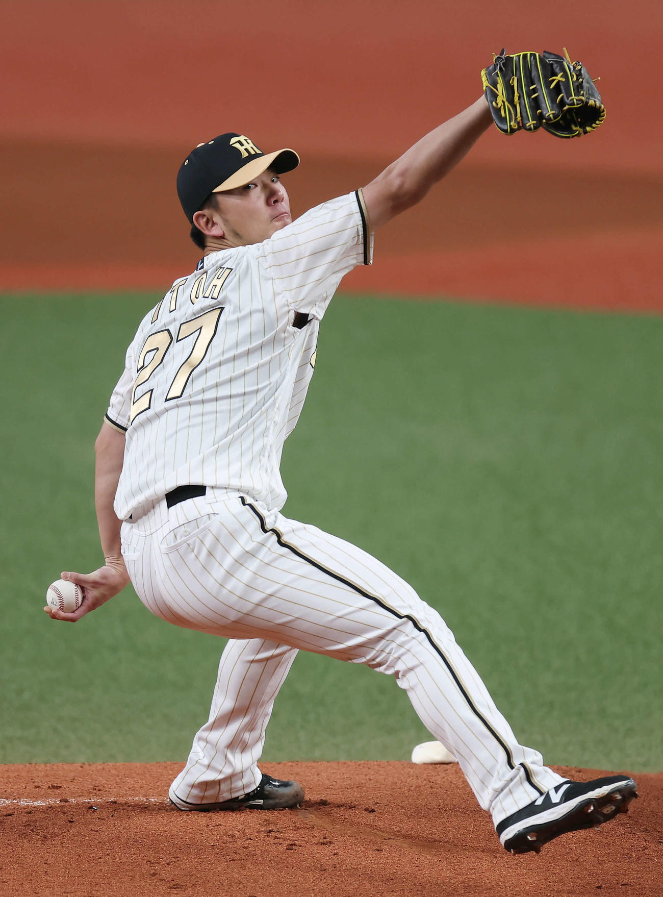 阪神対DeNA　力投する阪神先発の伊藤将（撮影・前田充）