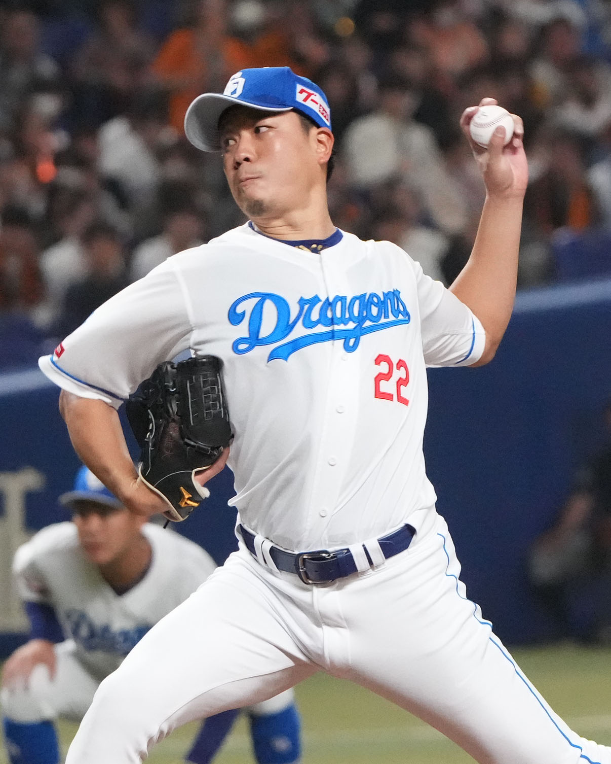 中日対巨人　1回表、登板する中日先発の大野（撮影・森本幸一）