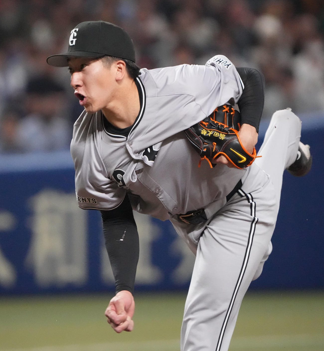 中日対巨人　9回裏、巨人3番手で登板する大勢（撮影・森本幸一）
