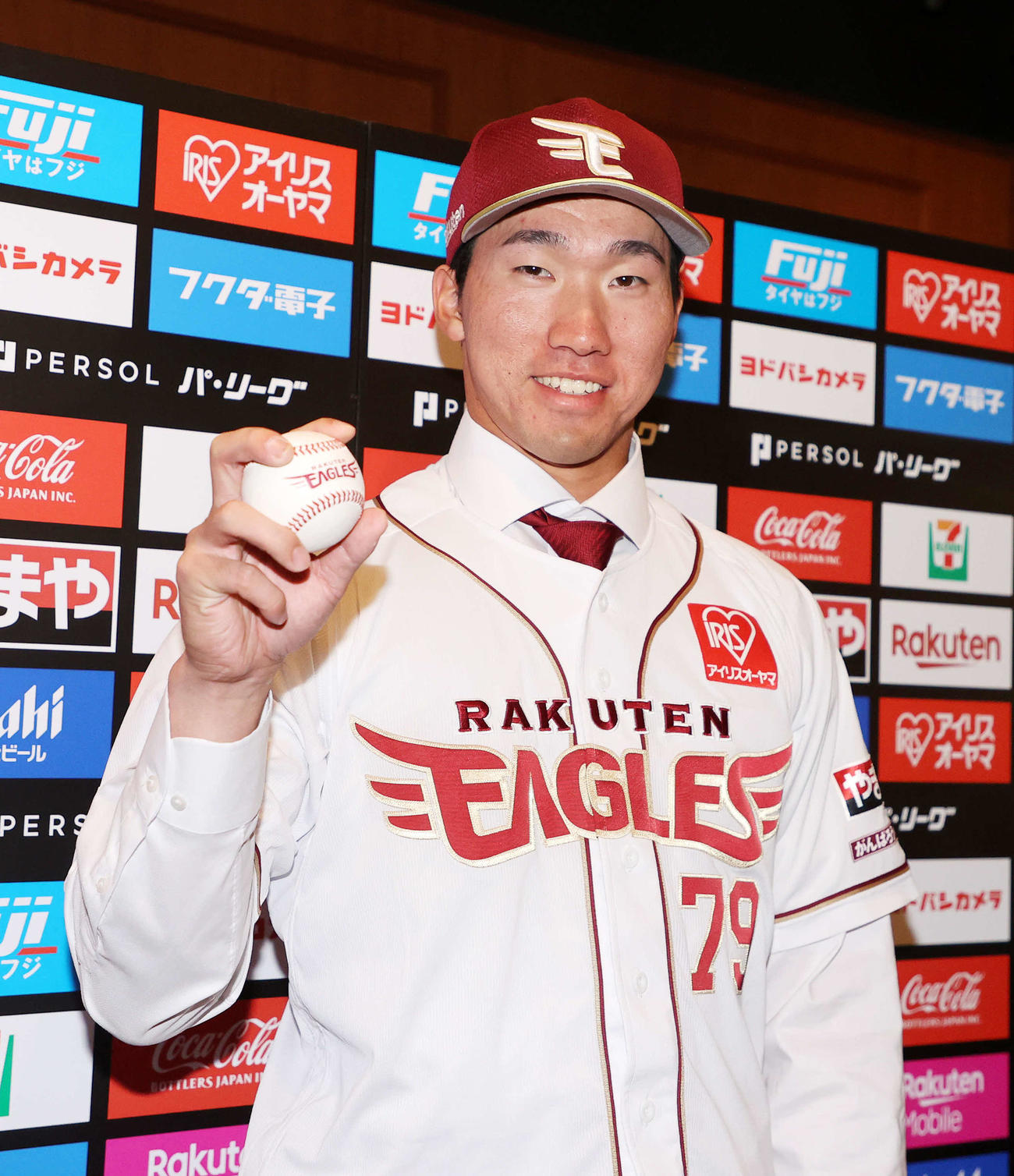 支配下登録された楽天清宮（撮影・鈴木正人）