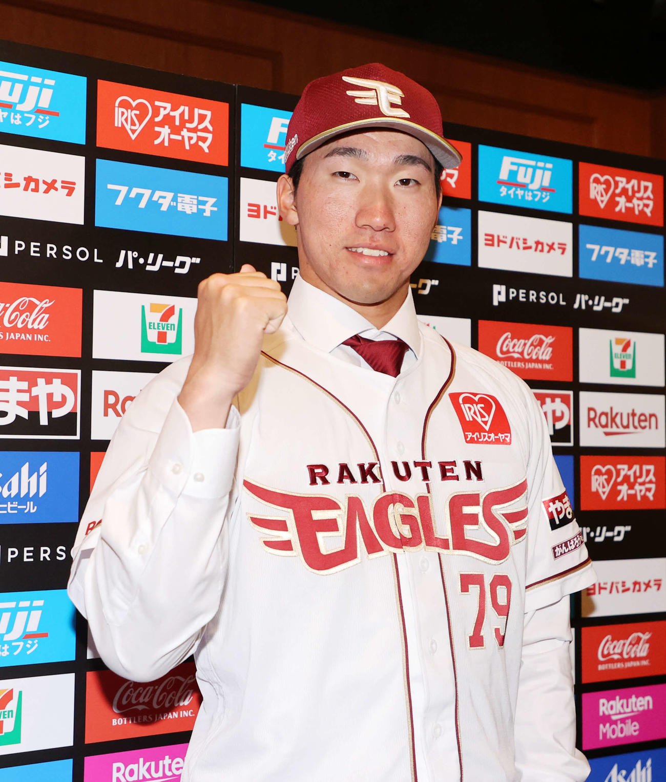 支配下登録された楽天清宮（撮影・鈴木正人）