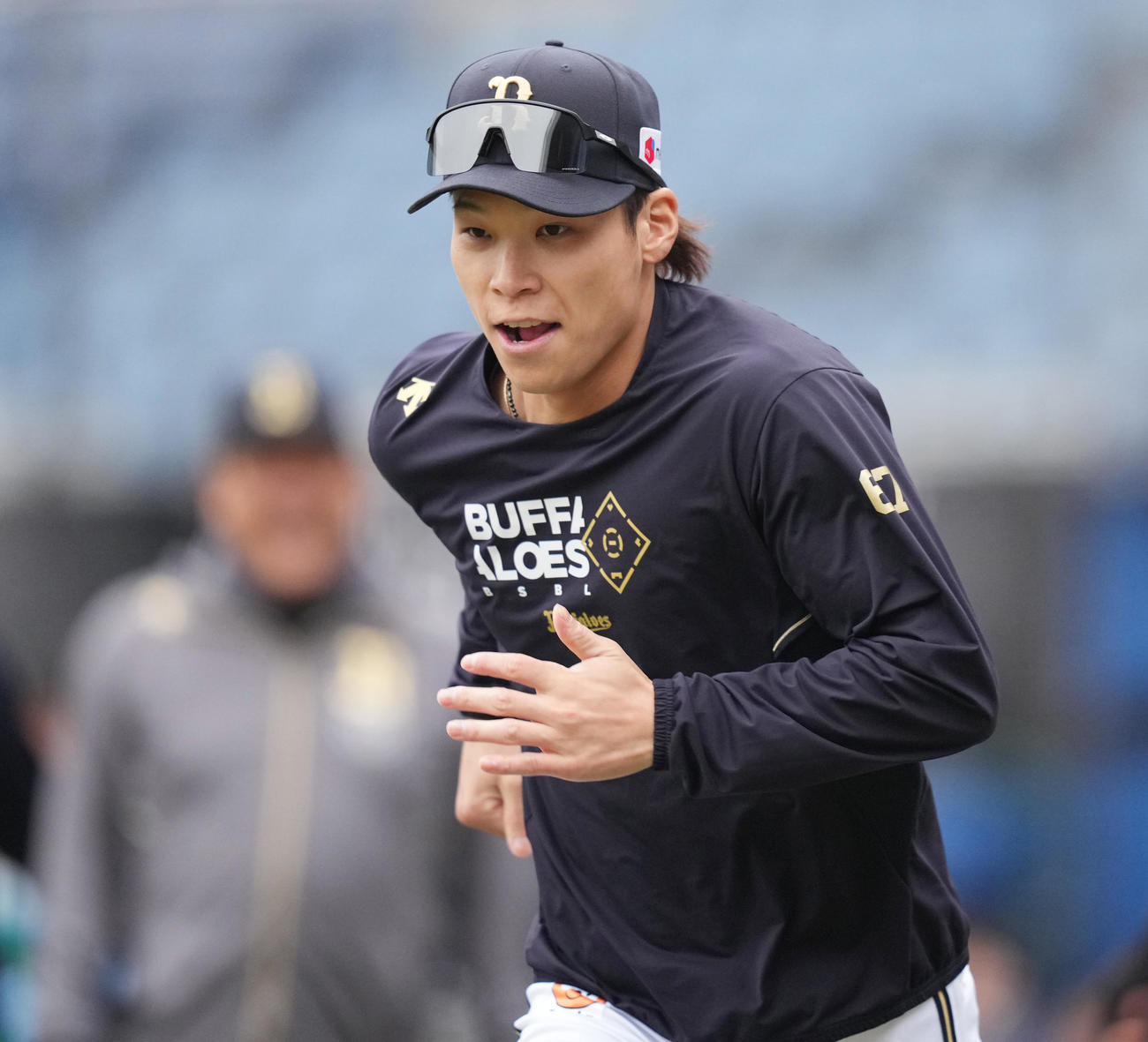 ロッテ対オリックス　アップするオリックス中川（撮影・鈴木みどり）