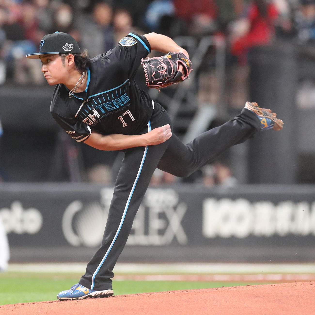 日本ハム対西武　日本ハム先発の伊藤（撮影・佐藤翔太）
