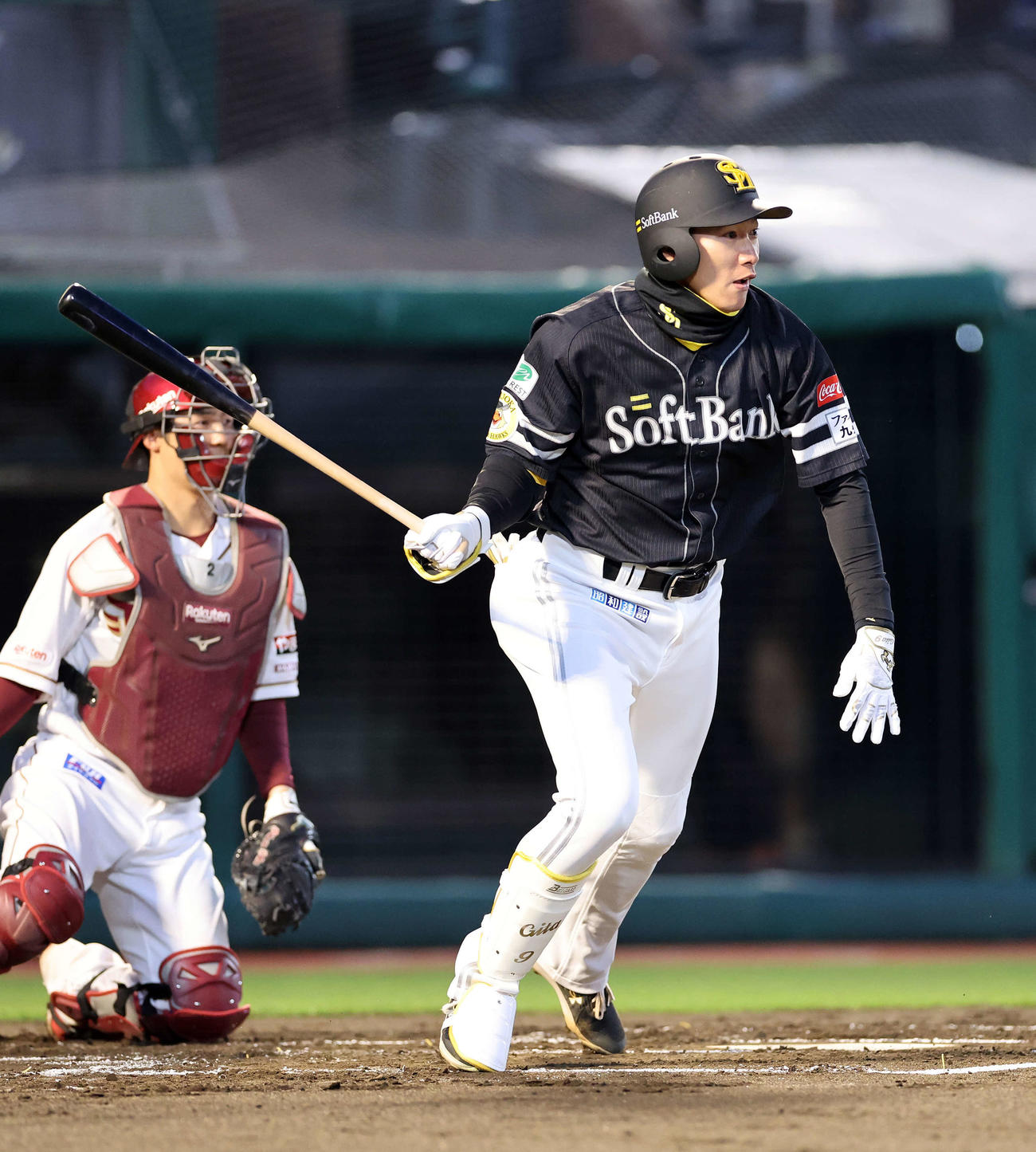 楽天対ソフトバンク　1回表ソフトバンク無死一、三塁、柳田は右前適時打を放つ（撮影・鈴木正人）