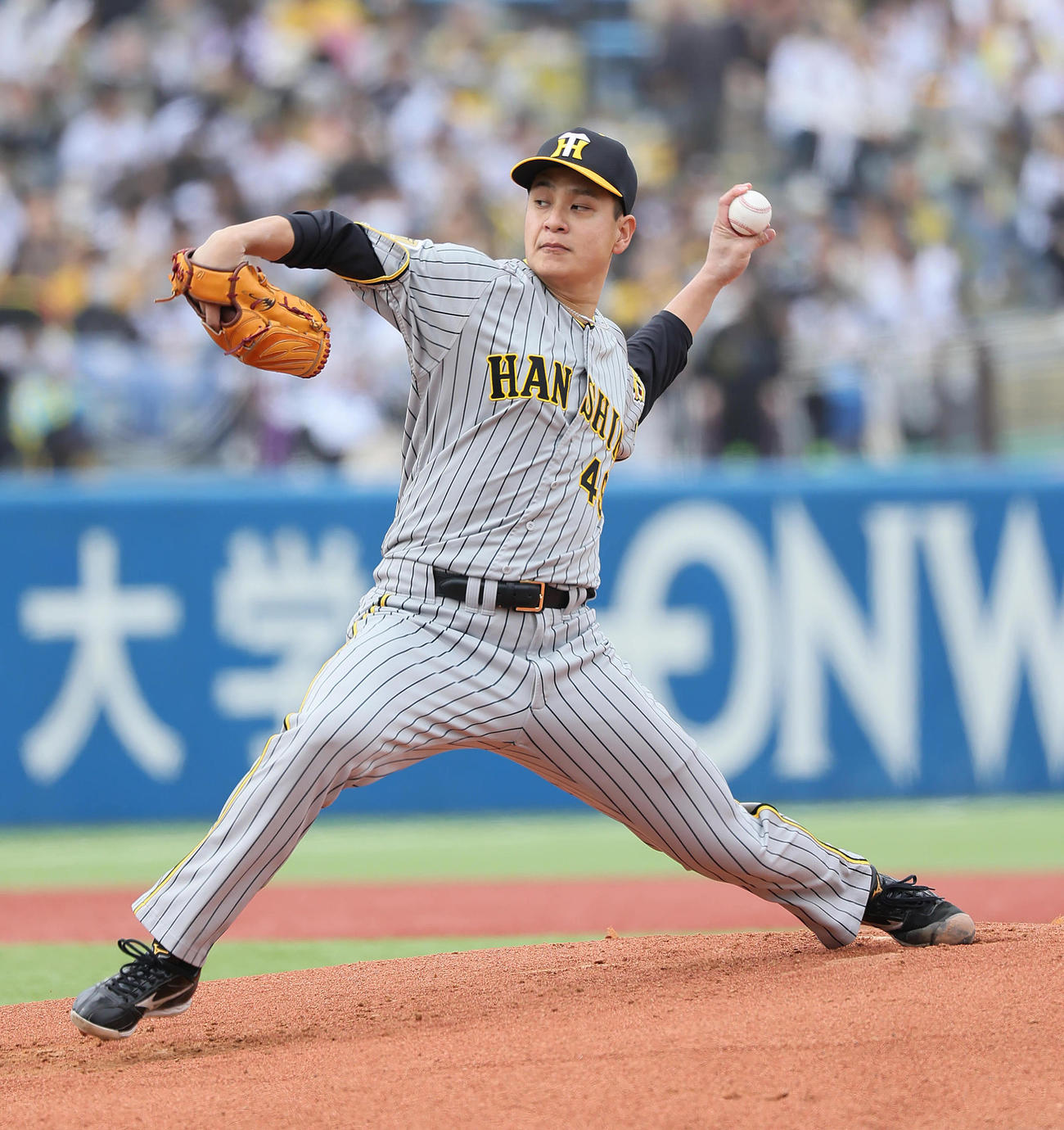 ヤクルト対阪神　阪神先発の大竹（撮影・足立雅史）