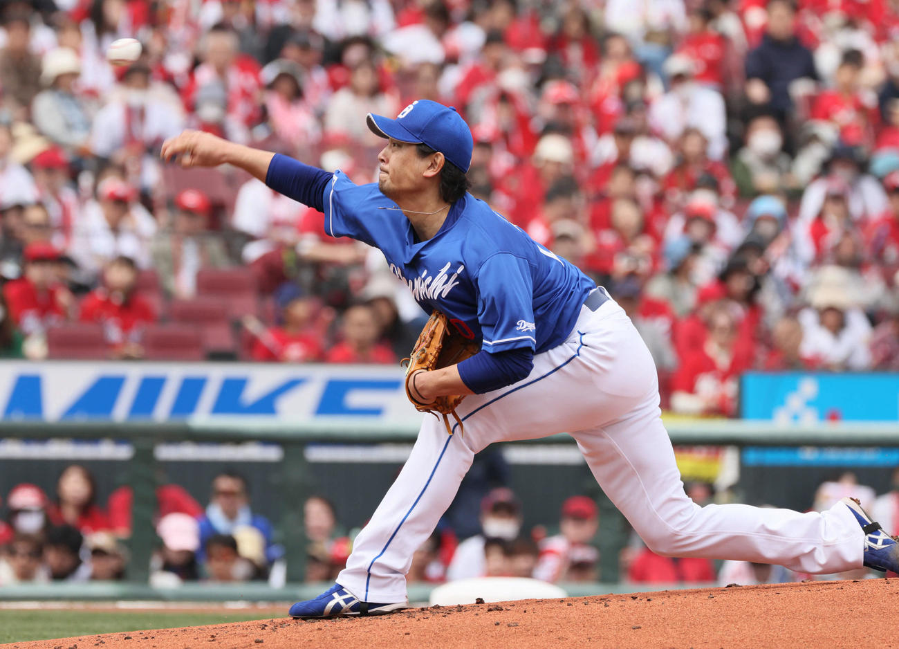 広島対中日　中日先発の涌井（撮影・加藤孝規）