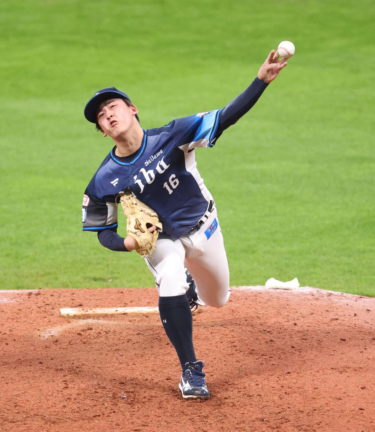 日本ハム対西武　7回裏、力投する隅田（撮影・佐藤翔太）