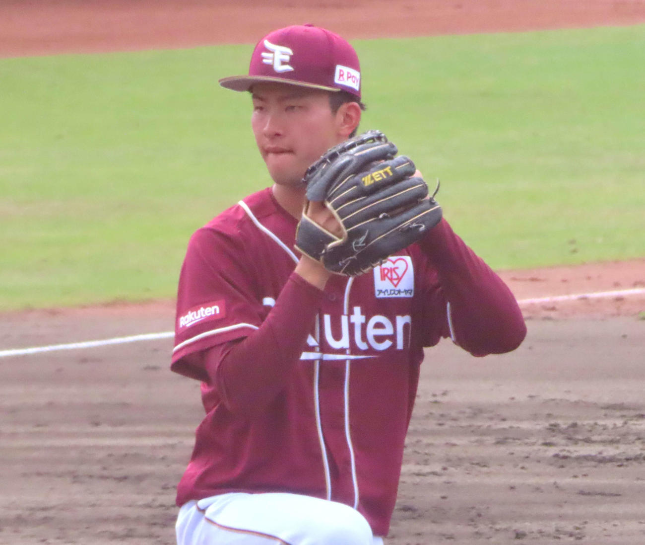 日本ハム対楽天　楽天先発の古謝（撮影・黒須亮）