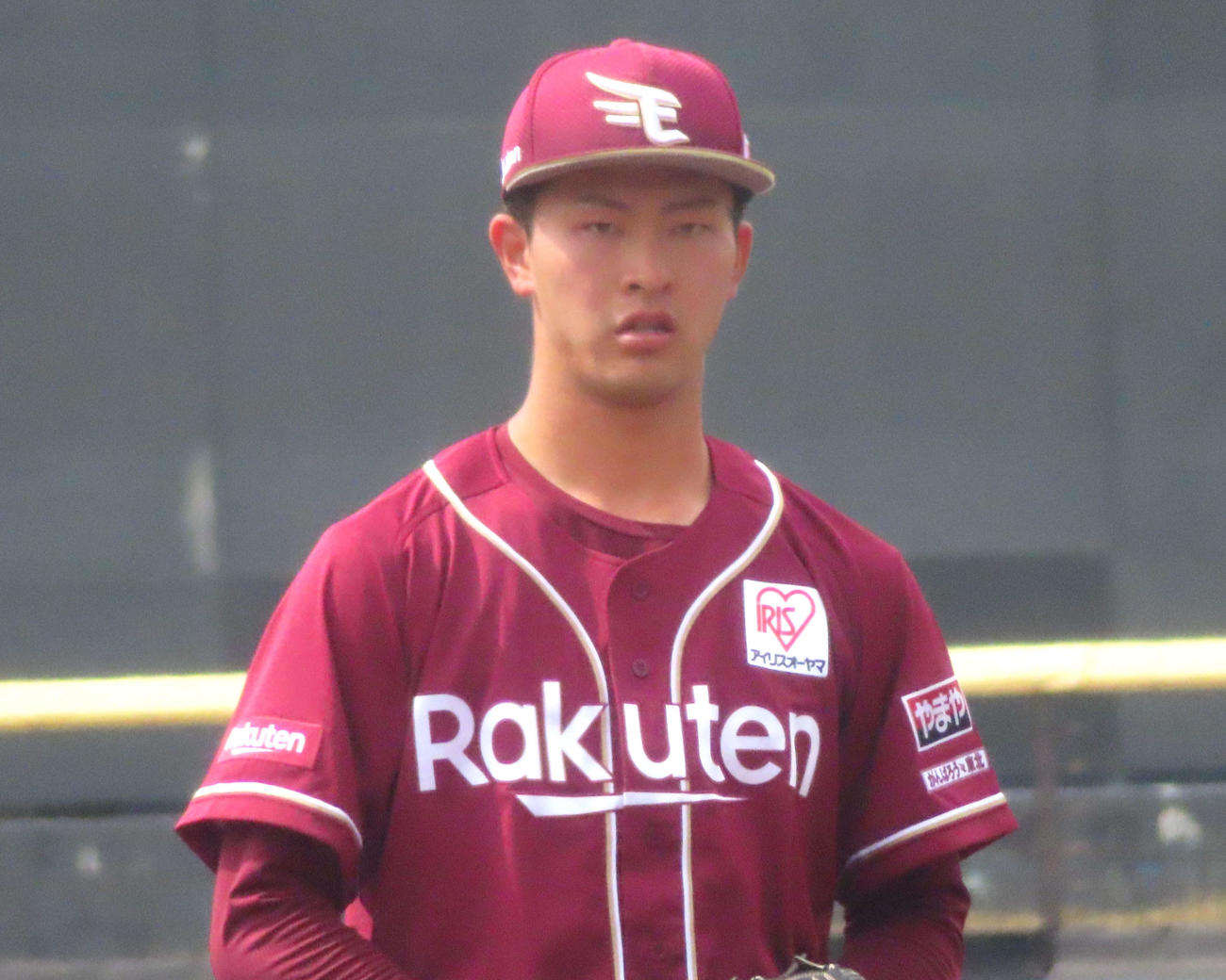 日本ハム対楽天　楽天先発の古謝（撮影・黒須亮）
