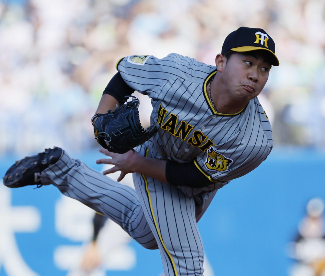 ヤクルト対阪神　7回、2番手で登板した阪神桐敷（撮影・藤尾明華）