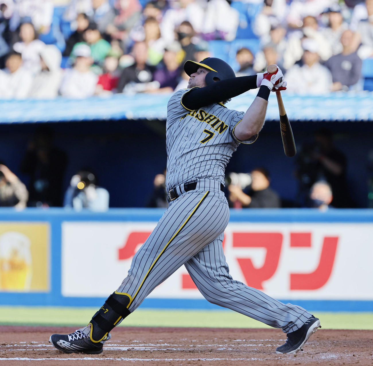 ヤクルト対阪神　8回表阪神2死、ノイジーは中前打を放つ（撮影・藤尾明華）