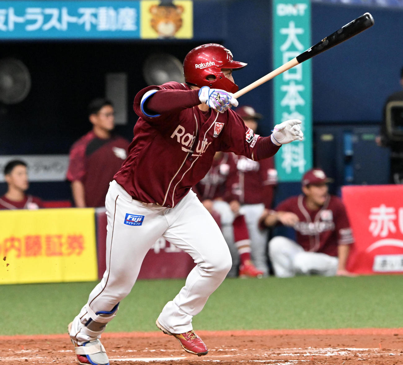 オリックス対楽天　4回表楽天1死三塁、小郷は中前適時打を放つ（撮影・前岡正明）