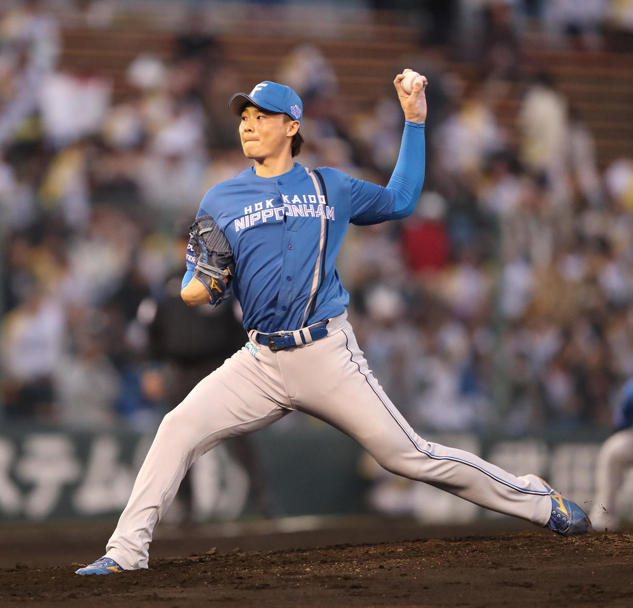 ソフトバンク対日本ハム　日本ハム先発・山崎（撮影・梅根麻紀）
