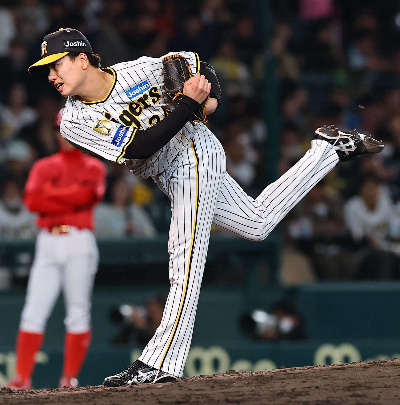 阪神対広島　3回から2番手で登板した漆原は、3イニングを無失点に抑える（撮影・上田博志）