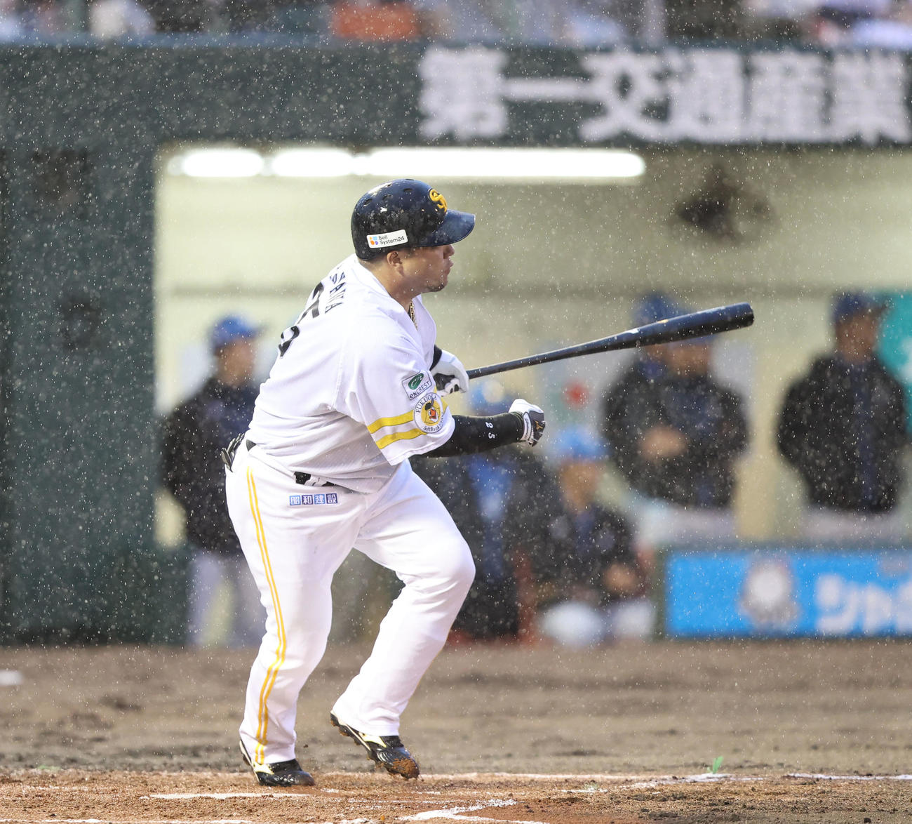 ソフトバンク対日本ハム　1回裏ソフトバンク1死一、三塁、山川穂高は左前に同点適時打を放つ（撮影・梅根麻紀）