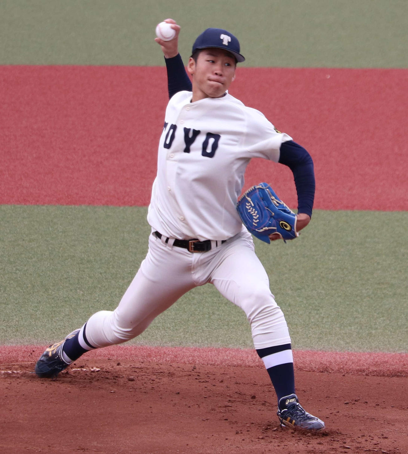 東洋大対立正大　先発した東洋大・岩崎（撮影・佐瀬百合子）