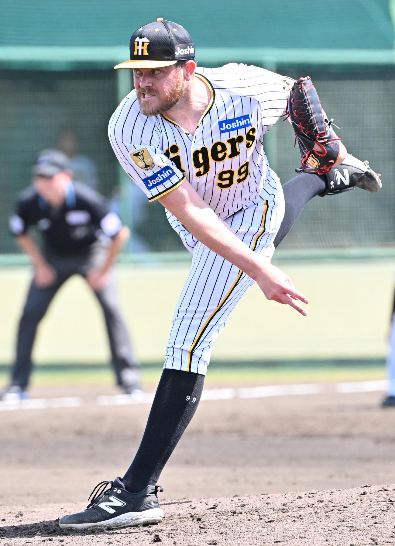阪神対ソフトバンク　阪神先発のビーズリー（撮影・石井愛子）