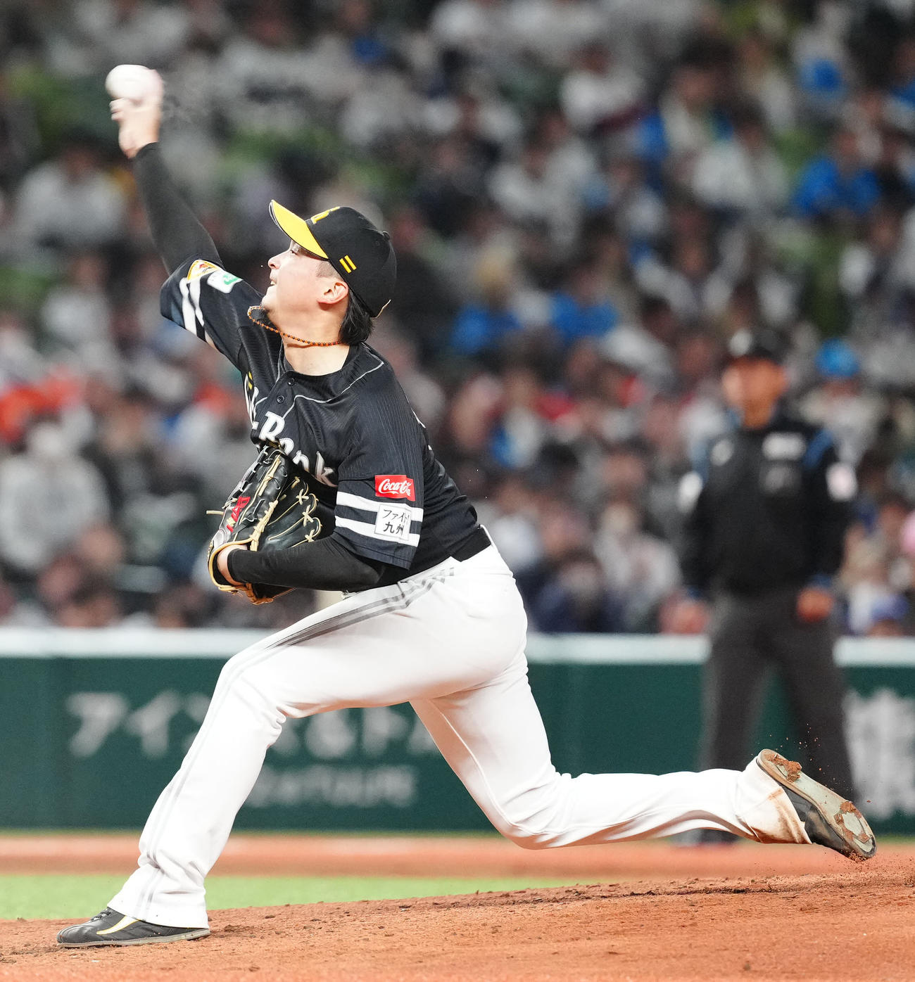 西武対ソフトバンク　ソフトバンク先発の東浜（撮影・江口和貴）