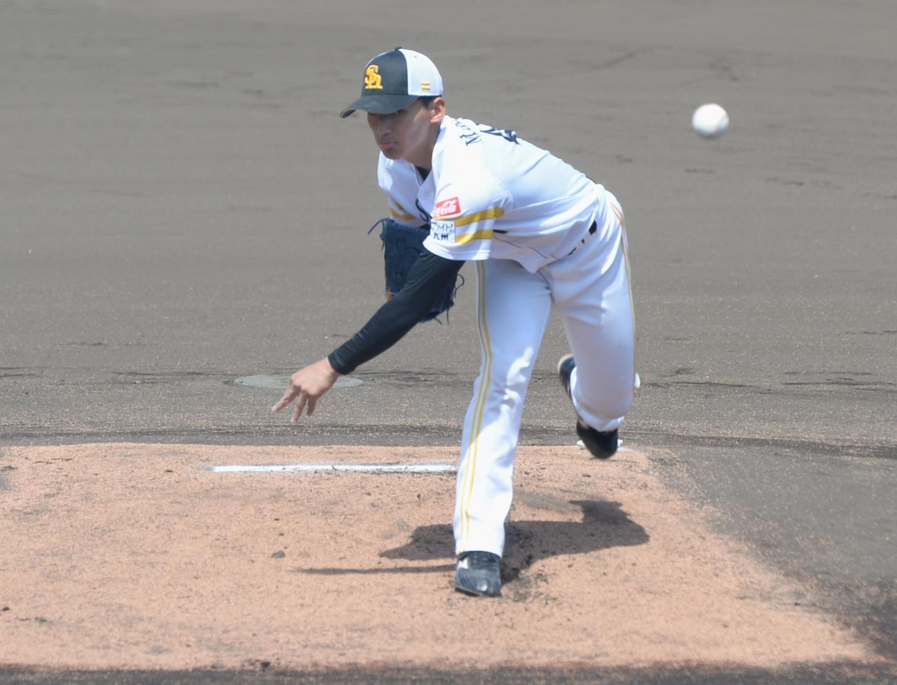シート打撃に登板したソフトバンク前田悠（撮影・佐藤究）