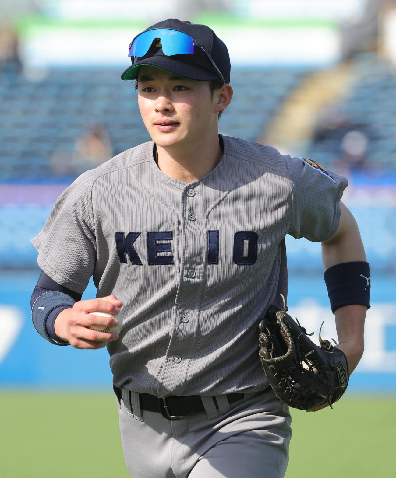 東大対慶大　ベンチ入りした慶大・丸田（撮影・野上伸悟）
