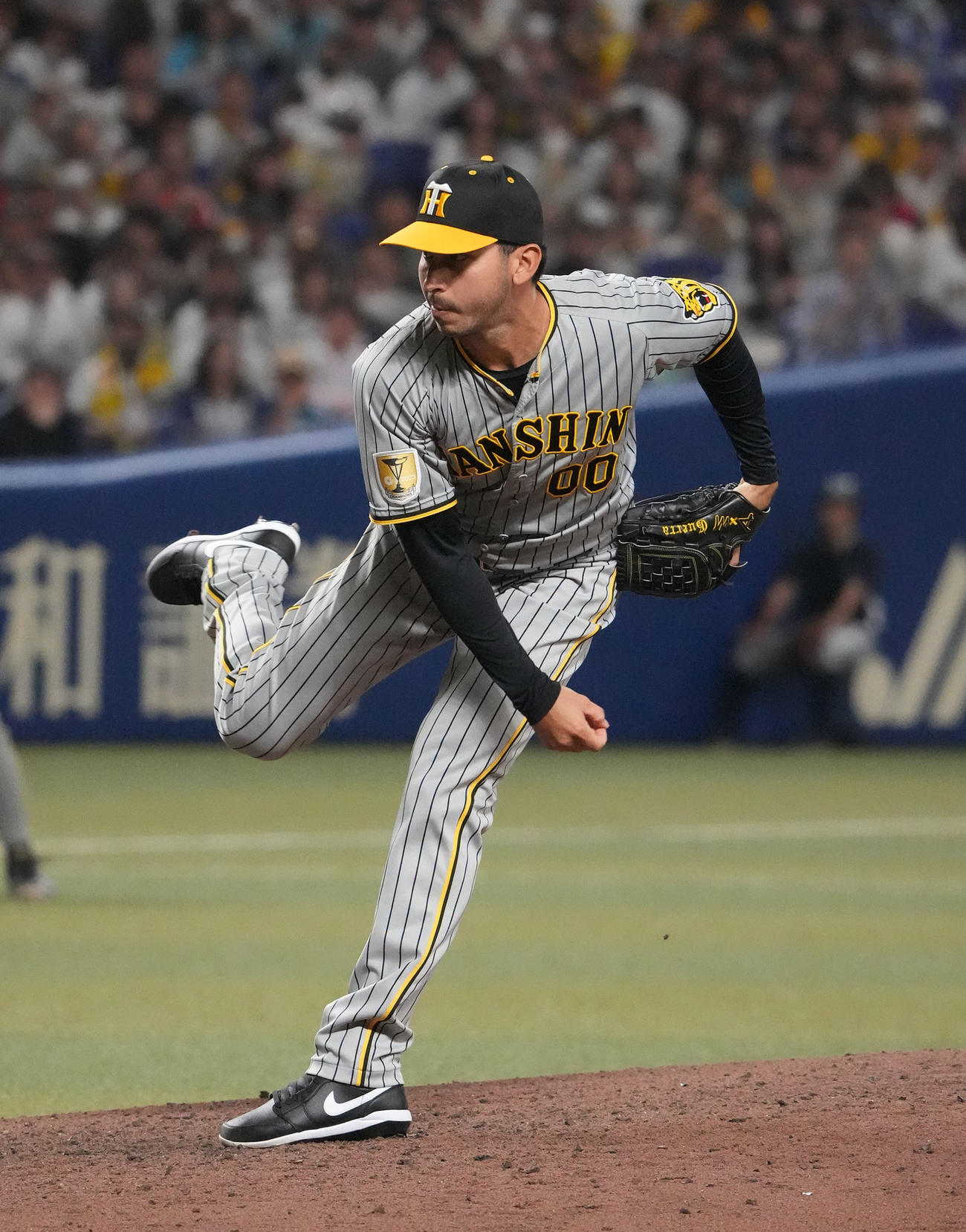 中日対阪神　9回裏、阪神3番手で登板するゲラ（撮影・森本幸一）