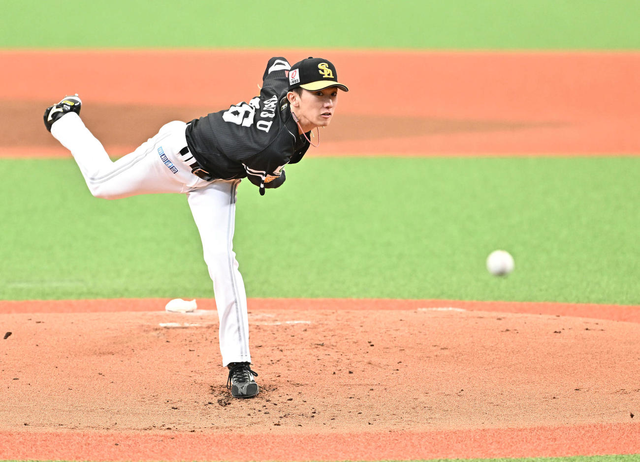 西武対ソフトバンク　ソフトバンク先発の大津（撮影・滝沢徹郎）