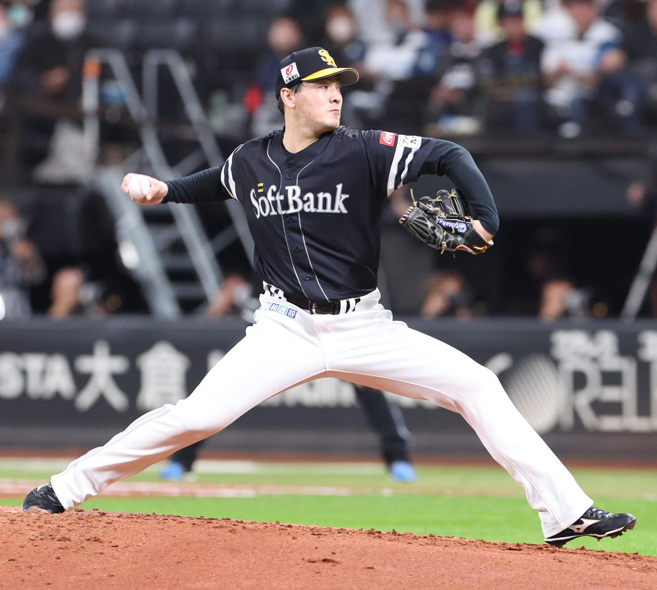 日本ハム対ソフトバンク　ソフトバンク先発の有原（撮影・佐藤翔太）