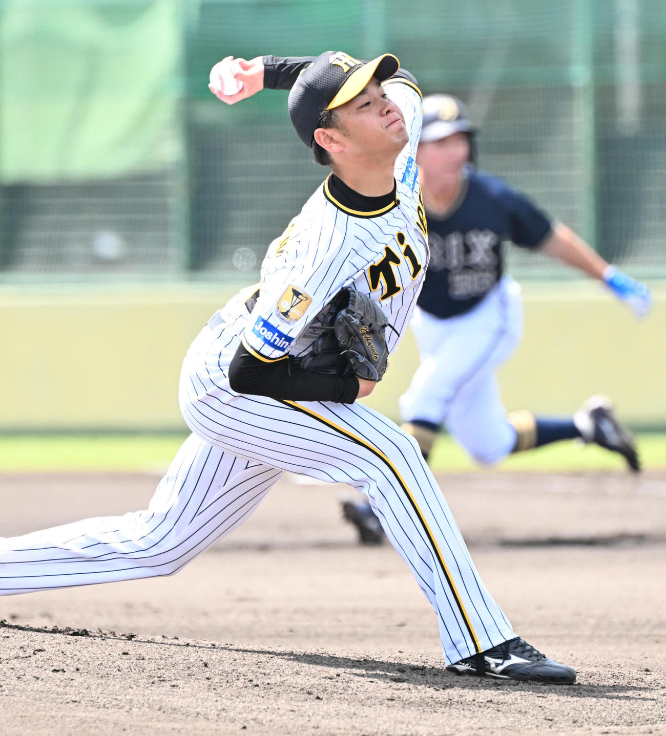 阪神対オリックス　阪神先発の高橋（撮影・石井愛子）