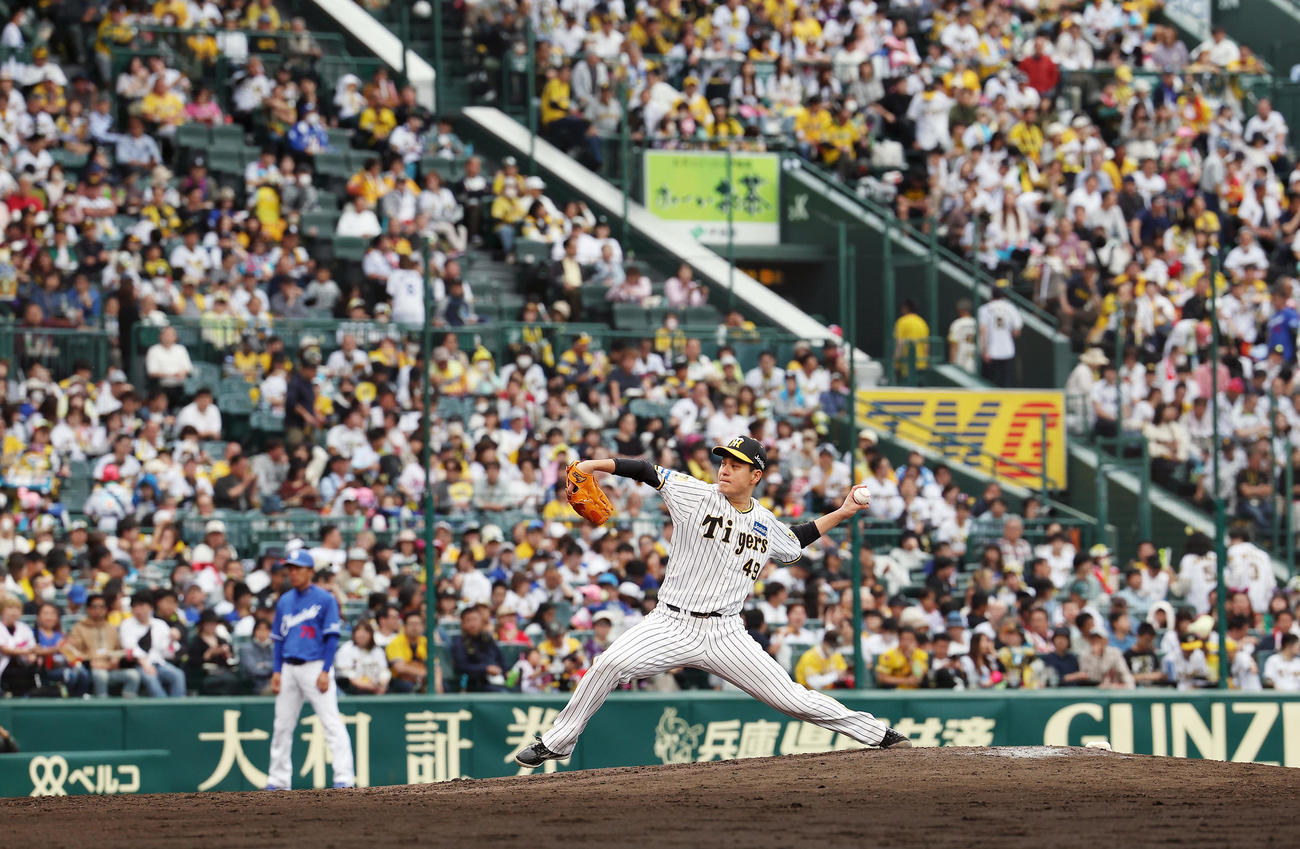 阪神対中日　7回表、力投する阪神大竹（撮影・前田充）
