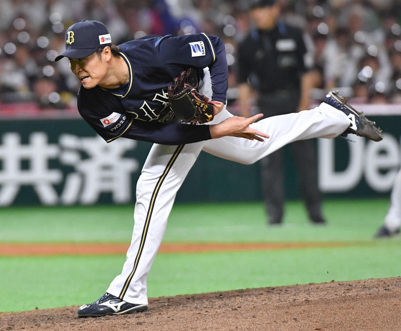 ソフトバンク対オリックス　6回裏ソフトバンク1死満塁から登板した、オリックス3番手の阿部（撮影・岩下翔太）